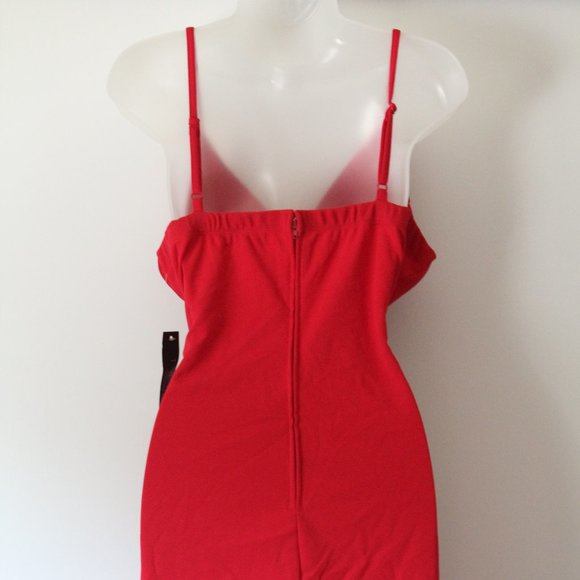 Lady in Red Little Trixxi Dress - Picture 4 of 6